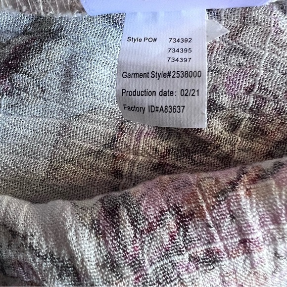 Maurices Flutter Sleeve Peasant-Style Blouse. Size: Small - Picture 10 of 12